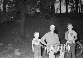 Bill-Lisle-and-Richard-Patton-19-Fish-Aug-8-1950-001